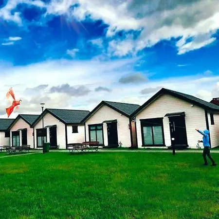 Cozy Homes For 5 People, Azy Dom wakacyjny Łazy