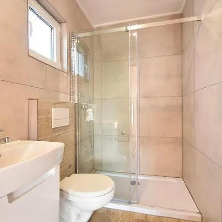 Dom wakacyjny Cozy Homes For 5 People, Azy *
